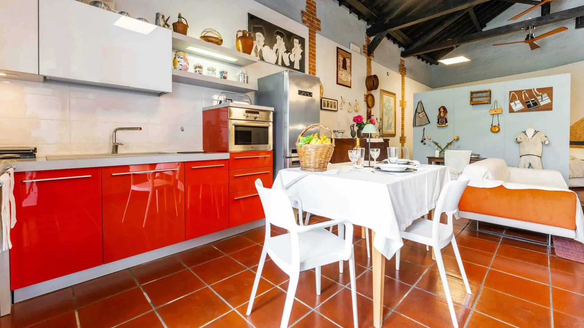 Semesterbostad La Campidanese Villa Monserrato